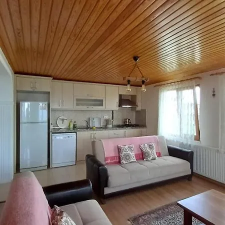 Snow Hill House מלון דירות 4*