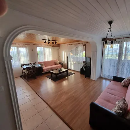 Snow Hill House מלון דירות